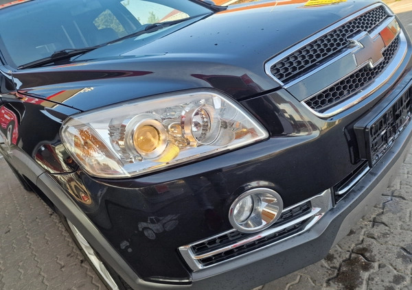 Chevrolet Captiva cena 28200 przebieg: 207000, rok produkcji 2009 z Trzemeszno małe 667